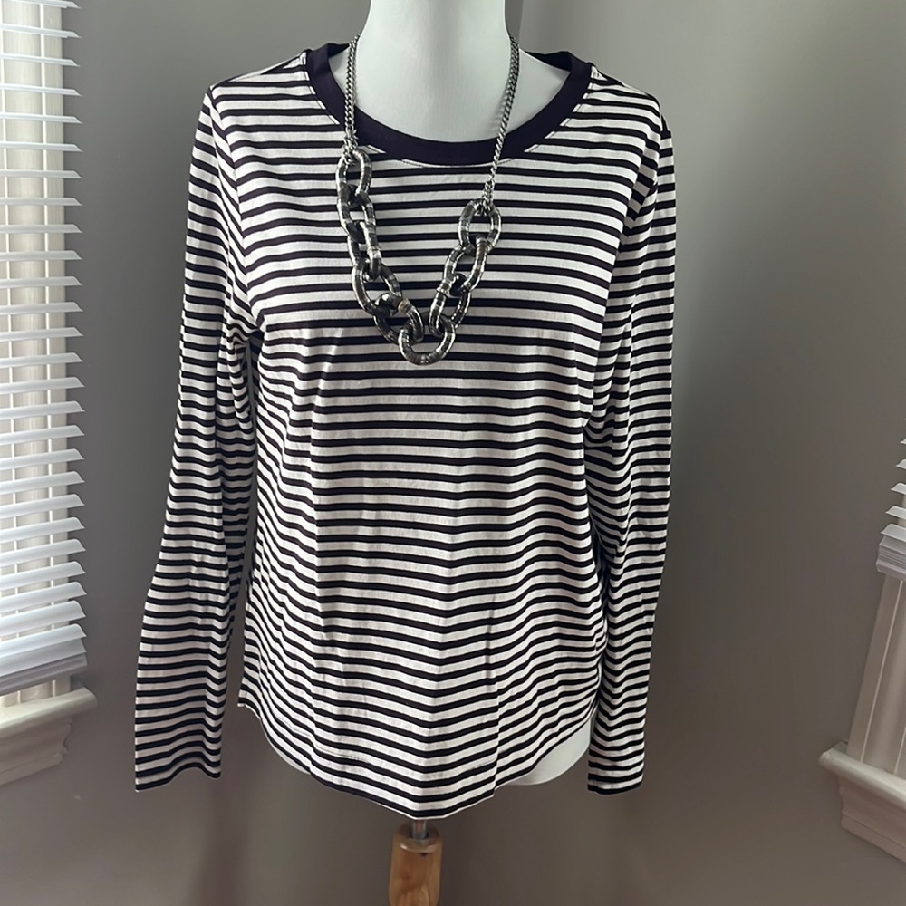 Loft lightweight long sleeve T!